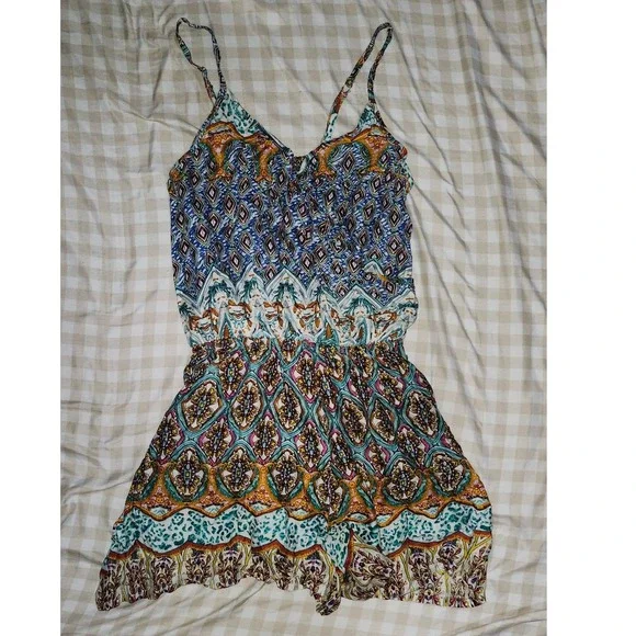 Moda Goods Womens Boho Medallion Print Romper Multi-Color Medium NWT - Picture 1 of 3